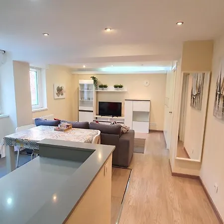 Avenida De Arteixo. Precioso Apartment *