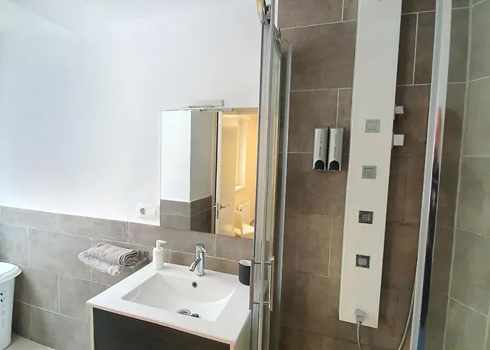 Apartment Avenida De Arteixo. Precioso