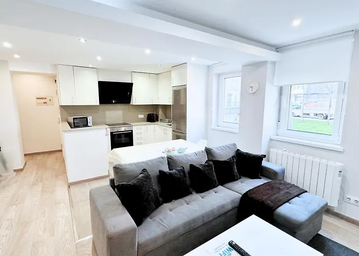 Avenida De Arteixo. Precioso