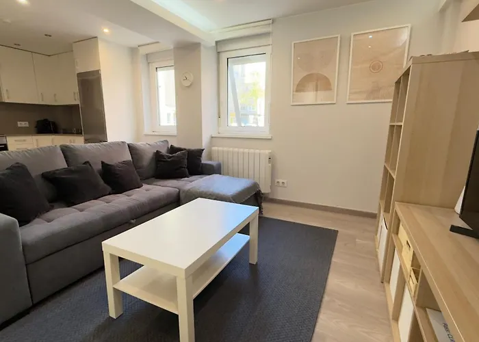 Apartment Avenida De Arteixo. Precioso A Coruna